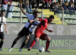 Cristian+Zaccardo+Parma+FC+v+Cagliari+Calcio+IVBVTB4eu0Zl