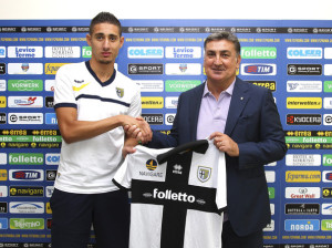 Ishak+Belfodil+FC+Parma+Preseason+Training+KpcN30UhnUJl