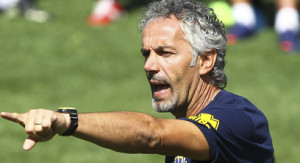 Roberto+Donadoni+Parma+FC+Preseason+Training+VvLpsk0tSYml