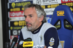 Roberto+Donadoni+Parma+FC+Press+Conference+XL89kVqOfPWl