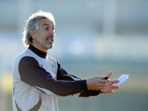 Roberto+Donadoni+Parma+FC+Training+Session+Qy93WT8gArUl